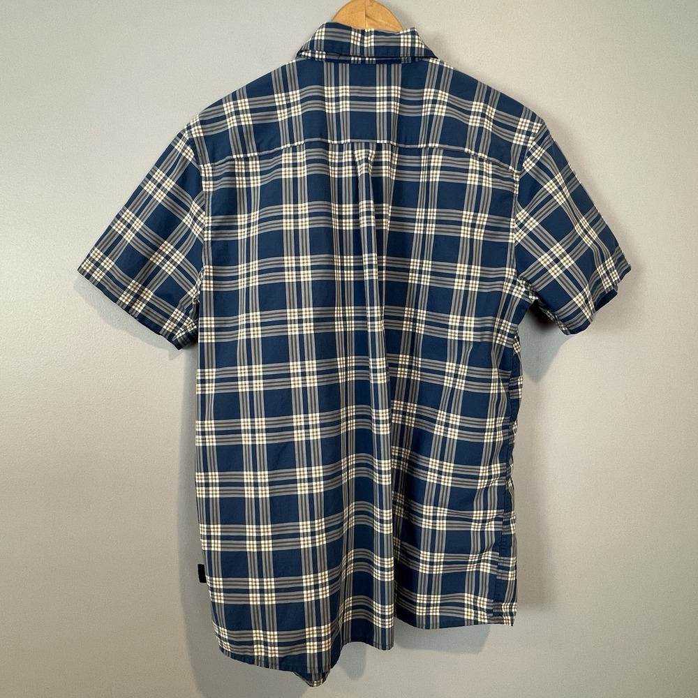 Patagonia Men's Short Sleeve Shirt Size Large Button Blue Plaid Organic Cotton - Picture 3 of 9